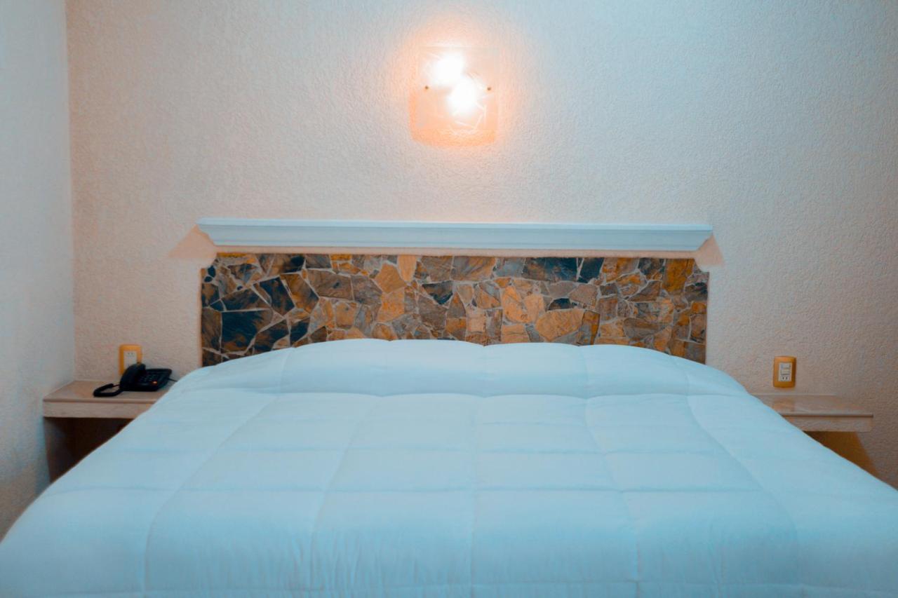 Peninsula Stays Executive Hotel ซาลินาครูซ ภายนอก รูปภาพ