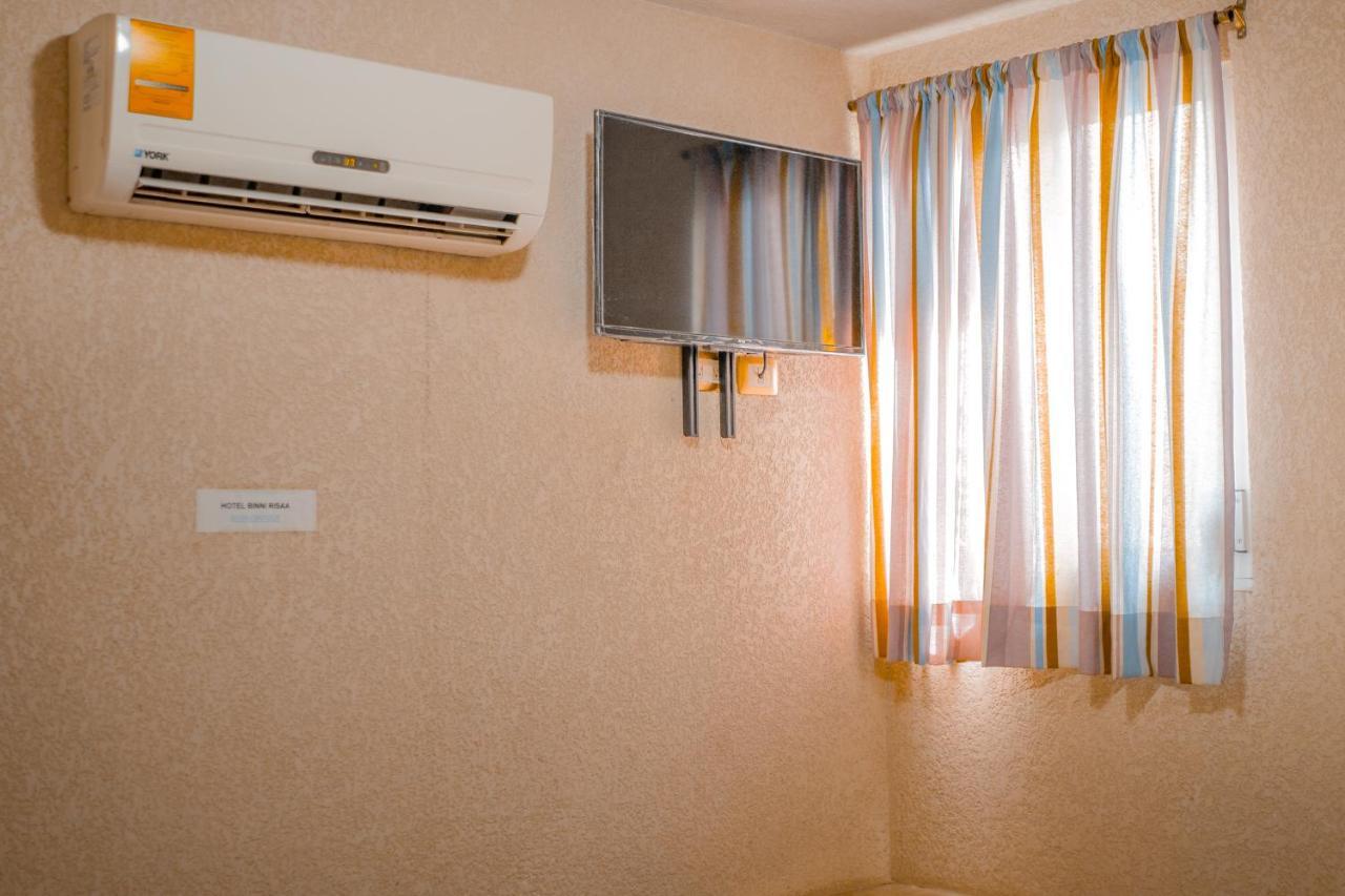 Peninsula Stays Executive Hotel ซาลินาครูซ ภายนอก รูปภาพ